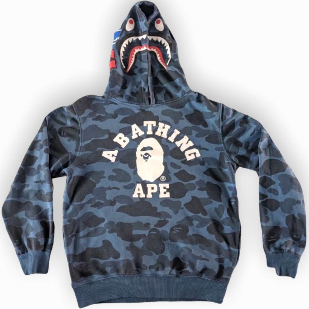 A Bathing Ape BAPE World Gone Mad Blue Camo Pullover Shark Hoodie Size Medium